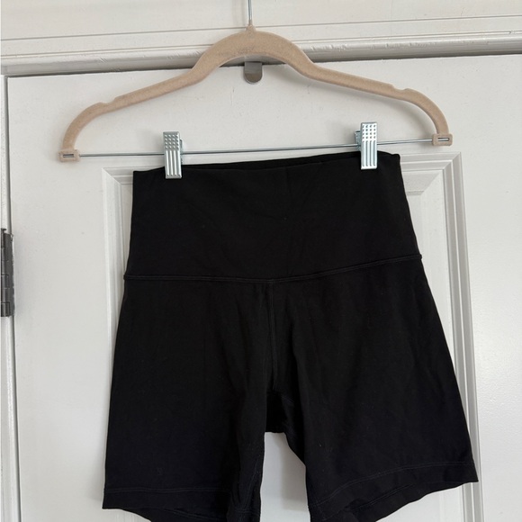 Lululemon Athletica Black Bike Shorts - Picture 1 of 4